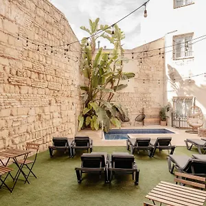 https://astuto-hostel-boutique.hotelsincadiz.net